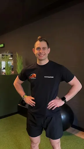 Wojciech Wawoczny Trener personalny